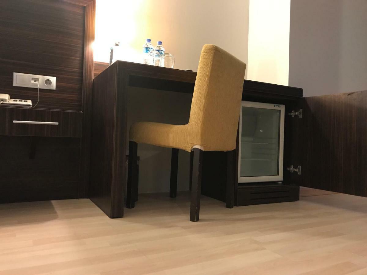 Mim Hotel Stambuł Zewnętrze zdjęcie